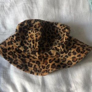 Urban outfitters cheetah bucket hat